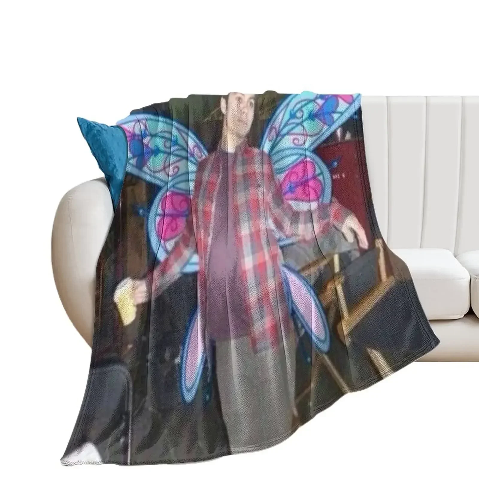 

Dylan O’brien a cute fairy3 Throw Blanket Nap Sleeping Bag Blankets