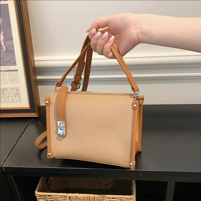 New Elephant Pattern Simple and Versatile Small Square Bags Retro Light Luxury Box Bag Popular Texture Shoulder Messenger Bag