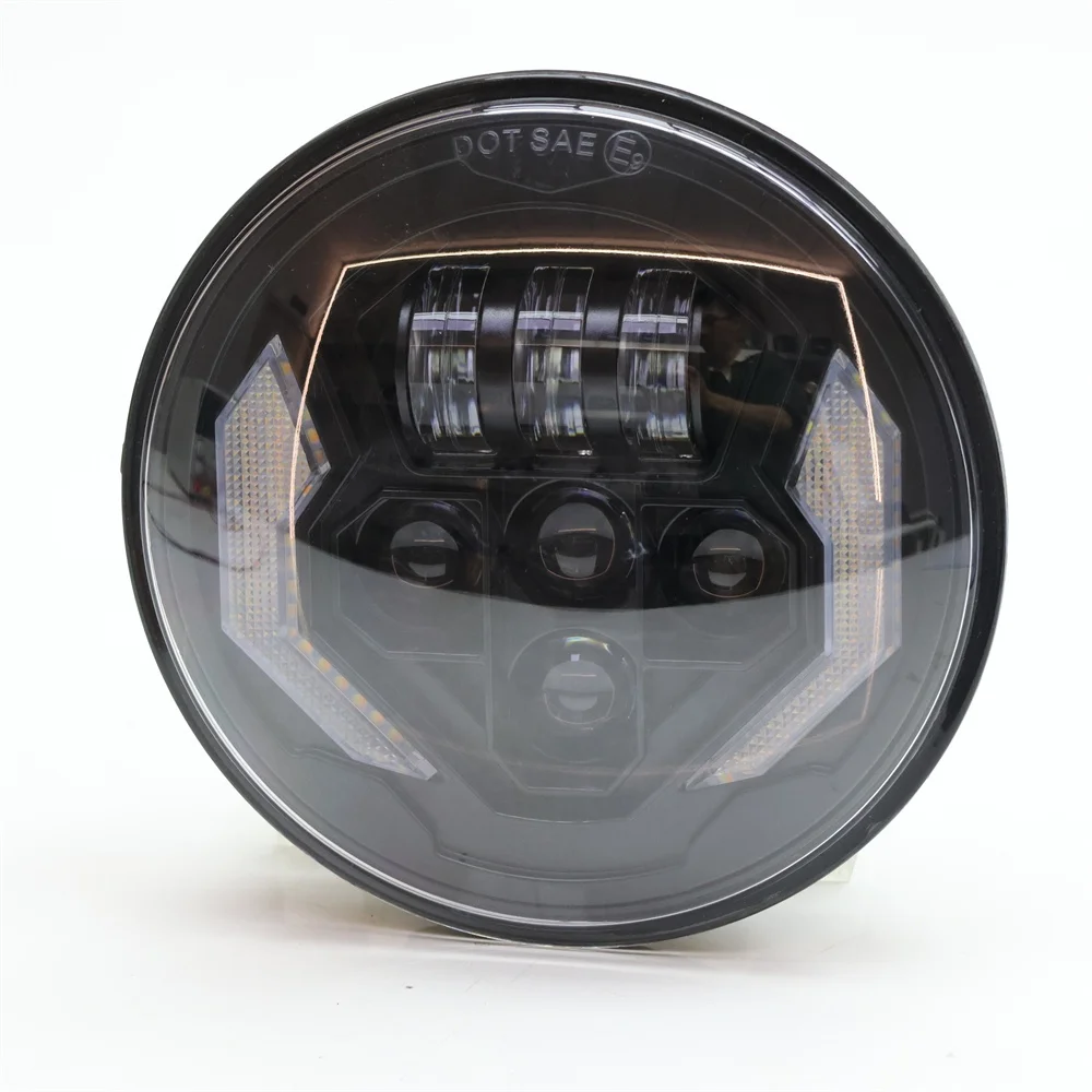 Universal 7 Motorcycle Light Emitting Diode Headlamp Round Headlamp High/Low beam of light H4
