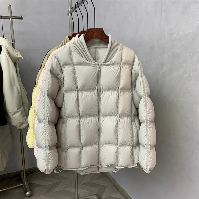 เสื้อแจ็คเก็ตดาวน์หนานุ่มบุขนกำมะหยี่ คอเบสบอล สไตล์วินเทจ Y2K คุณภาพสูง แฟชั่นเรียบง่าย สบายๆ ทรงหลวม รุ่นใหม่สำหรับผู้หญิง ฤดูหนาว 2025