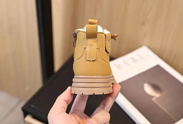 Schneestiefel für Jungen, Retro-Design, rutschfeste Schuhe für Kinder, seitlicher Reißverschluss, Winterstiefel mit Plüschfutter, rutschfeste Lederstiefel, Größe 21–30. – Detail 15