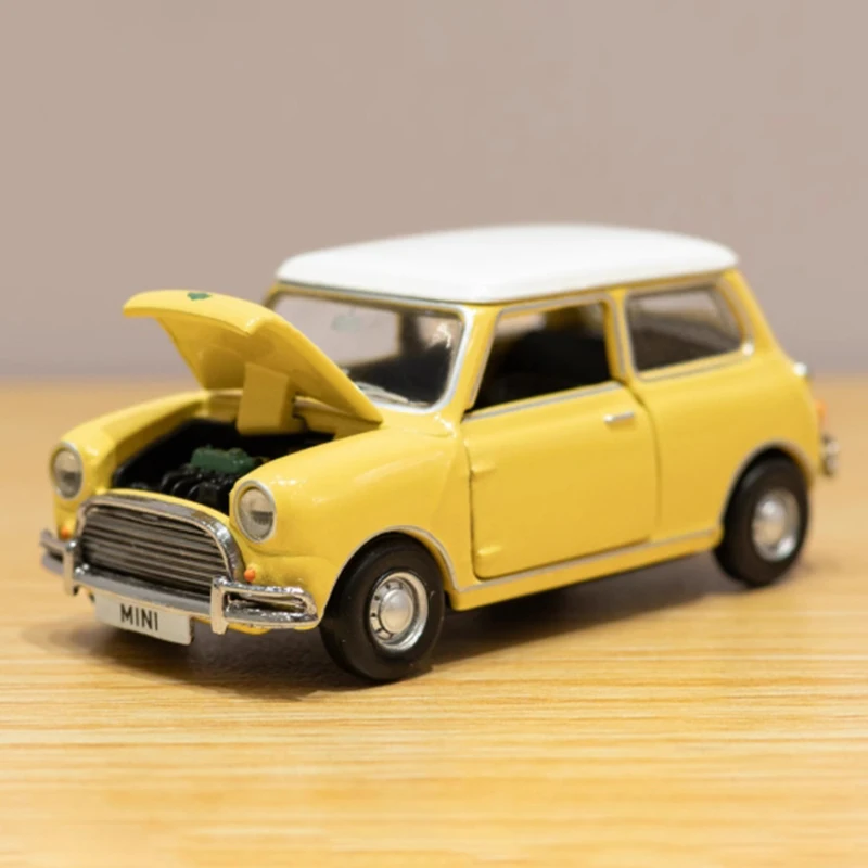 

Крошечный 1:50 Mini Cooper Mk 1 1215C, модель автомобиля из желтого сплава, орнамент, сувенир, коллекция, подарок для хобби