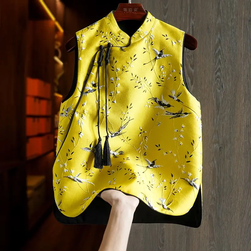 Yellow simulation silk woven brocade vest for women in spring, original design, retro embroidery, Chinese style button top