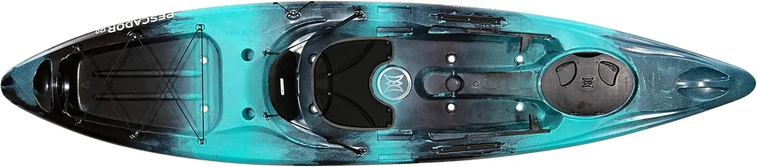 بيسكادور 12 |   الجلوس على قمة كاياك الصيد مع تخزين أمامي بشكل جيد |   تخزين خلفي كبير وحوامل قضيب مزدوج |   12'