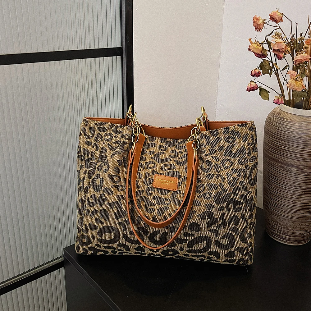 

Women Leopard Print Casual Tote Handbag Large Capacity Stylish Shoulder Purse Zipper Closure Simple Commuting Bag Chic Hobo Bag