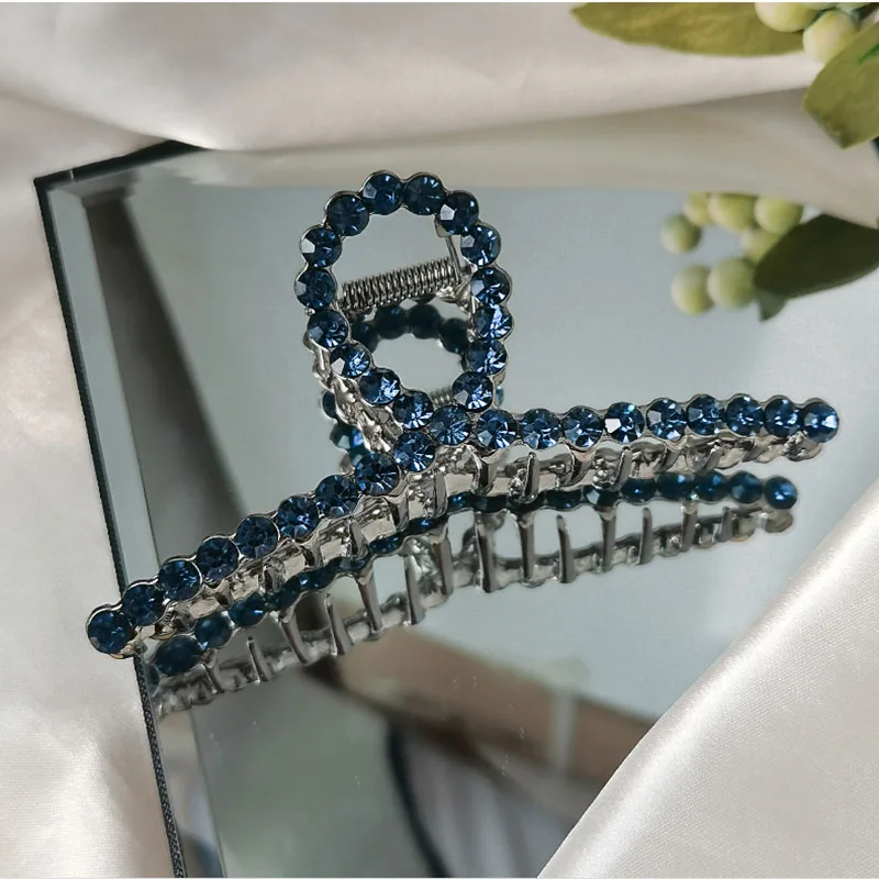 New Luxury Blue Rhinestone Large High-Quality Shark Clip Cross Pearl Hair Clip Woman Hair Claws Headwear Hair Accessories Gifts