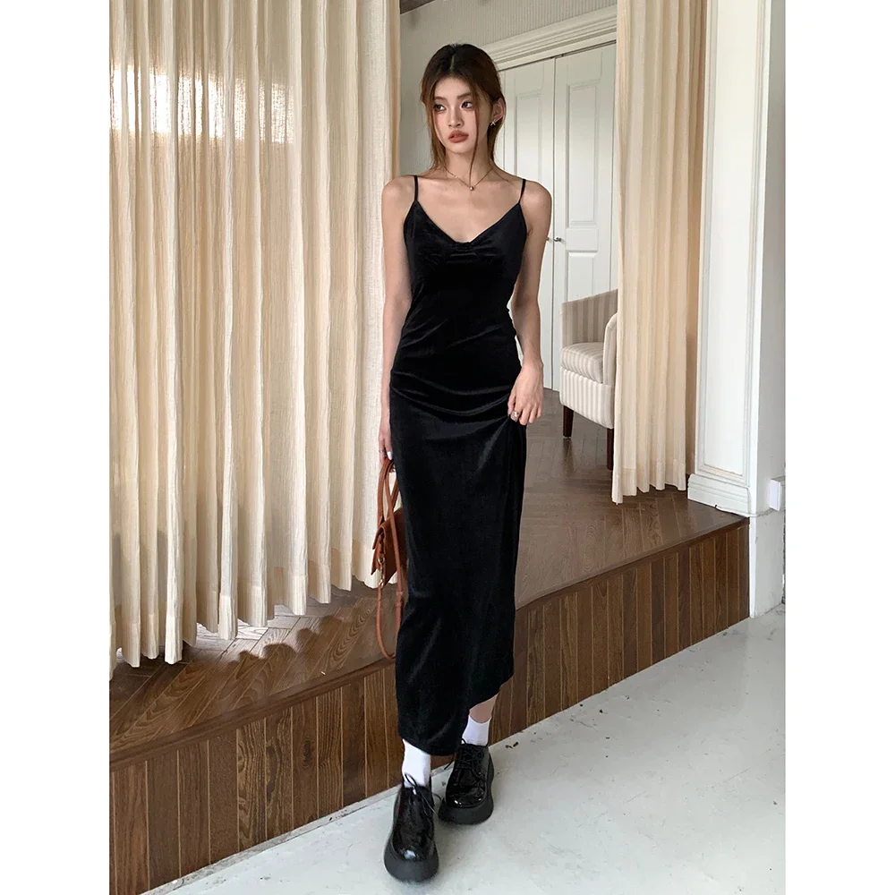 

2024 Summer and Autumn Velvet Strap Skirt Looks Thin Straight V-neck Dress Long Skirt for Women