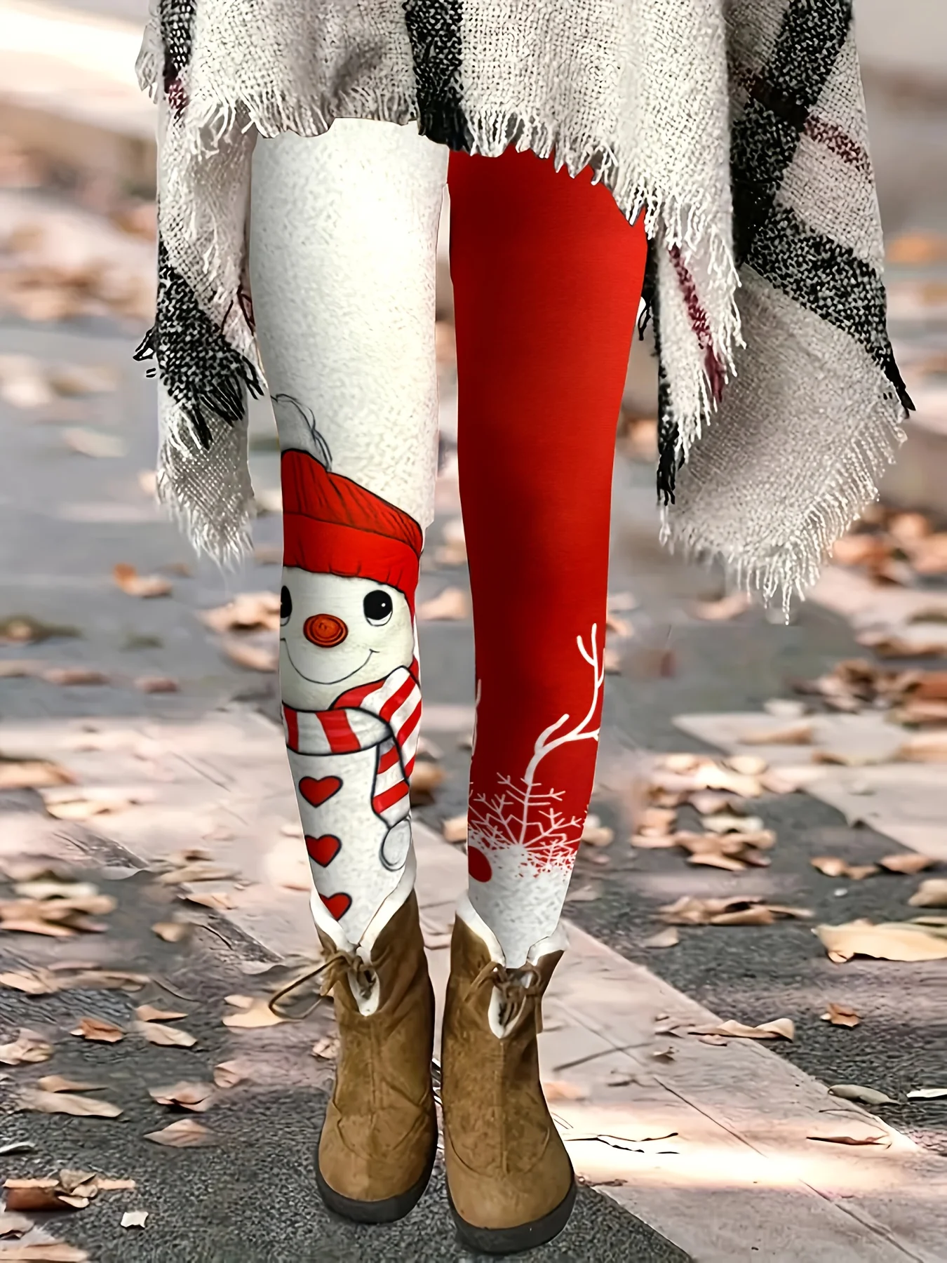 เลกกิ้งฤดูหนาวสำหรับผู้หญิงพิมพ์ลายตุ๊กตาหิมะ ผลิตจากโพลีเอสเตอร์และสแปนเด็กซ์ผสม ขอบเอวยืดหยุ่น เหมาะสำหรับฤดูใบไม้ร่วงและฤดูหนาว