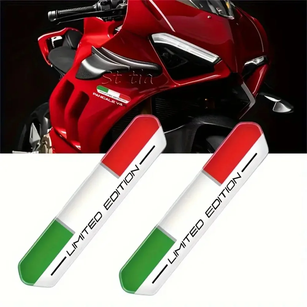 

Limited Edition Motorcycle Car Sticker Resistant 3D Stickers And Decals for Helmets, Featuring The Italian Tricolor Design.