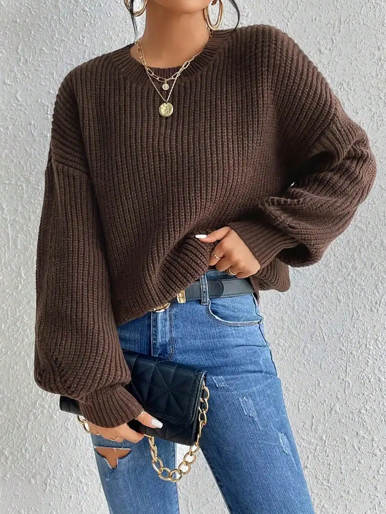 

Women's Brown Ribbed Knit Crew Neck Pullover Sweater, Long Sleeve Loose Fit for Casual Fall Winter Wear