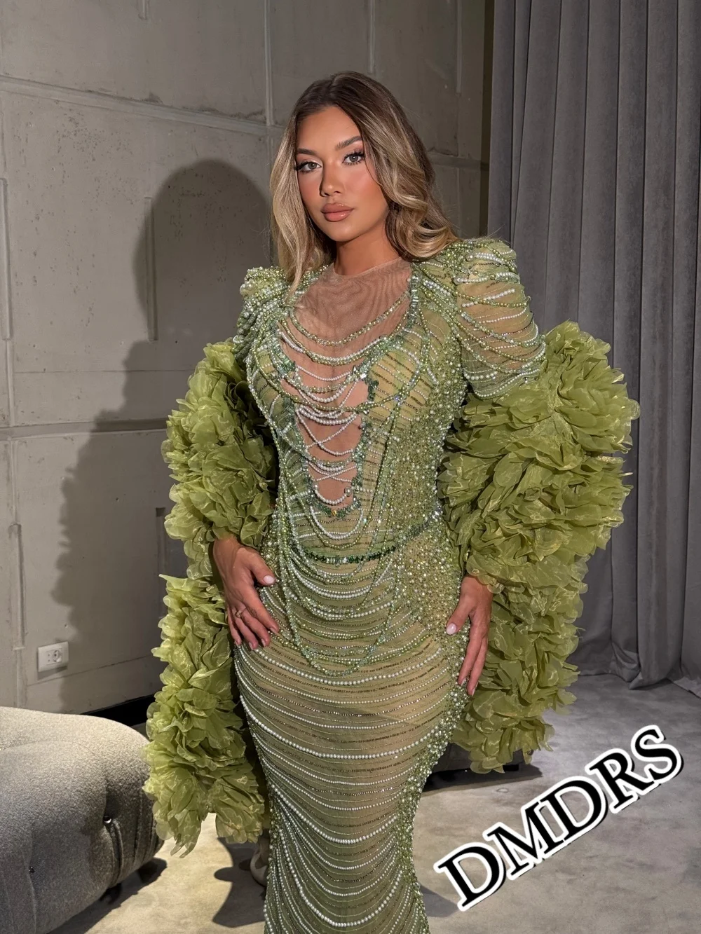 

DMDRS Classic Long-Sleeve Evening Dress 2026 Charming Pearl Party Gown Elegant Appliquéd Floor-Length Party Dresses فساتين