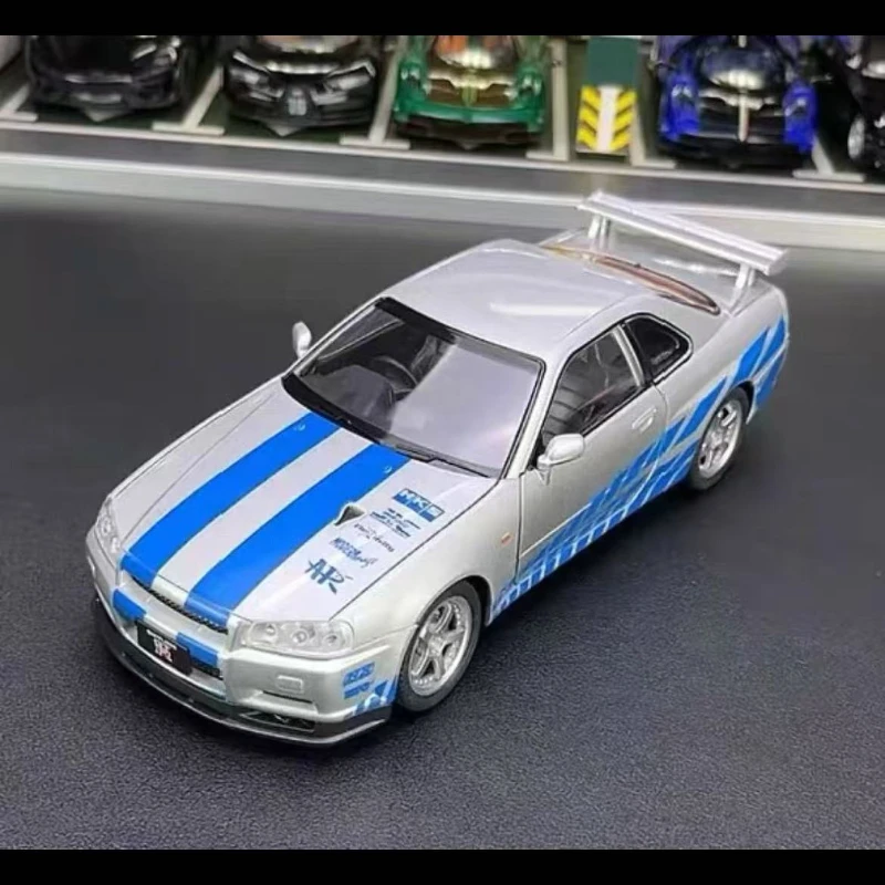 1:24 Nissan GTR R34 Skylin Fast & Furious Alloy Car Model Sound and Light Pull Back Children's Toy Collectibles Birthday gift