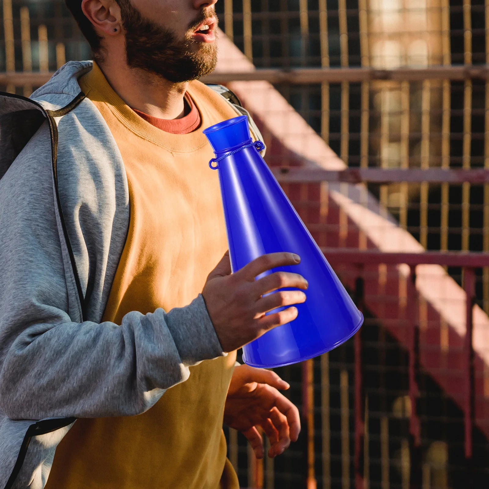 Fabricante de ruído de trompete torcendo chifre megafone megafone adereços jogos brinquedo noisemaker plástico azul