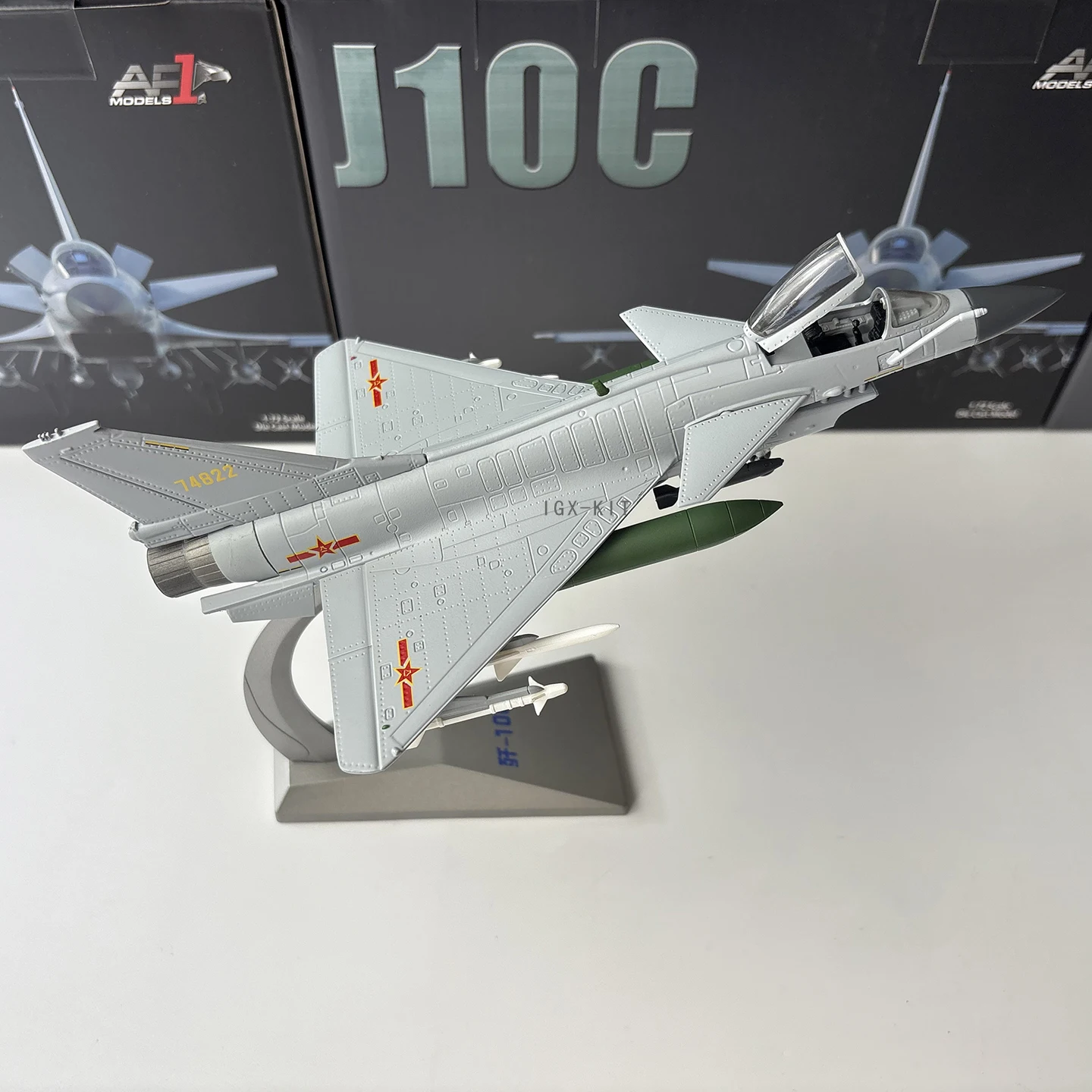 

1/72 Scale China Airforce J10 Fighter J-10C Mighty Dragon Jet Diecast Finished Military Plane Model Collection Ornament