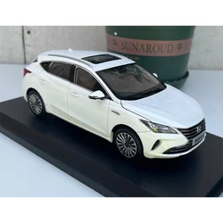 Diecast 1: 18 Scale ChangAn Yidong XT Second-generation  Fine Decoration Two door Edition Simulation Alloy Car Model Souvenir