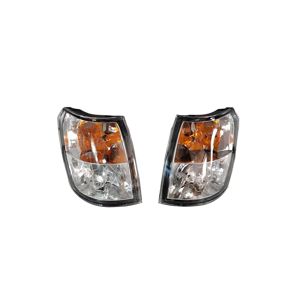 A Pair Car Modified White Background Turn Signal Corner Light For Mitsubishi Pajero V31 V32 1992 1993 1994 1995 1996 1997