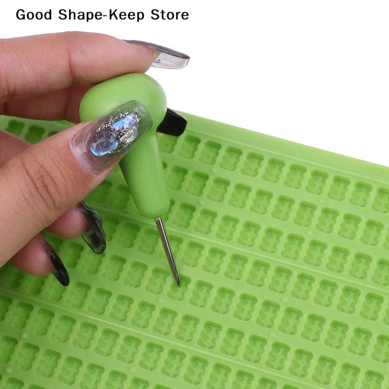 

Набор для письма в шрифте Брайля: 9 строк, 30 ячеек, портативная пластиковая доска с пером для школы