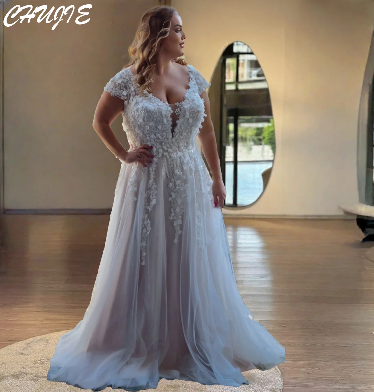 キャップスリーブアップリケ付きAラインプリーツウェディングドレス、プラスサイズブライダルガウン、カスタムメイドのウェディングドレス