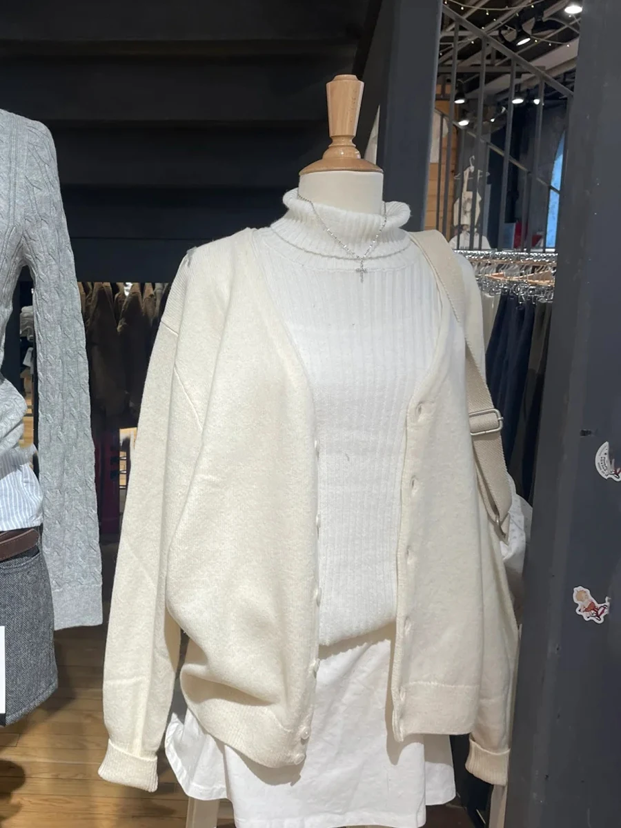 

New Solid Knit Sweater Cardigan Woman V-neck Single Breasted Cotton Long Sleeve Knitwear Tops Autumn Beige All-match Sweaters