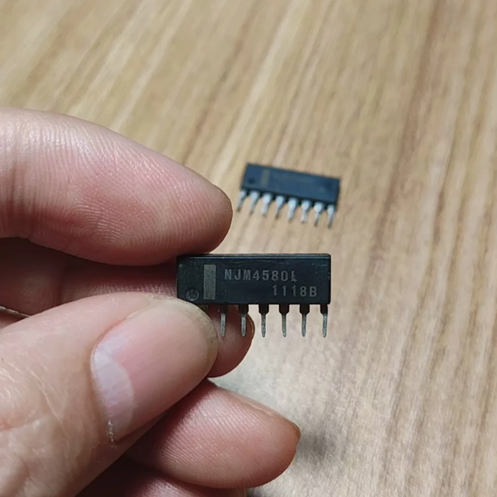 SIP-8 NJM4580L NJM4580 5pcs/lot In Stock