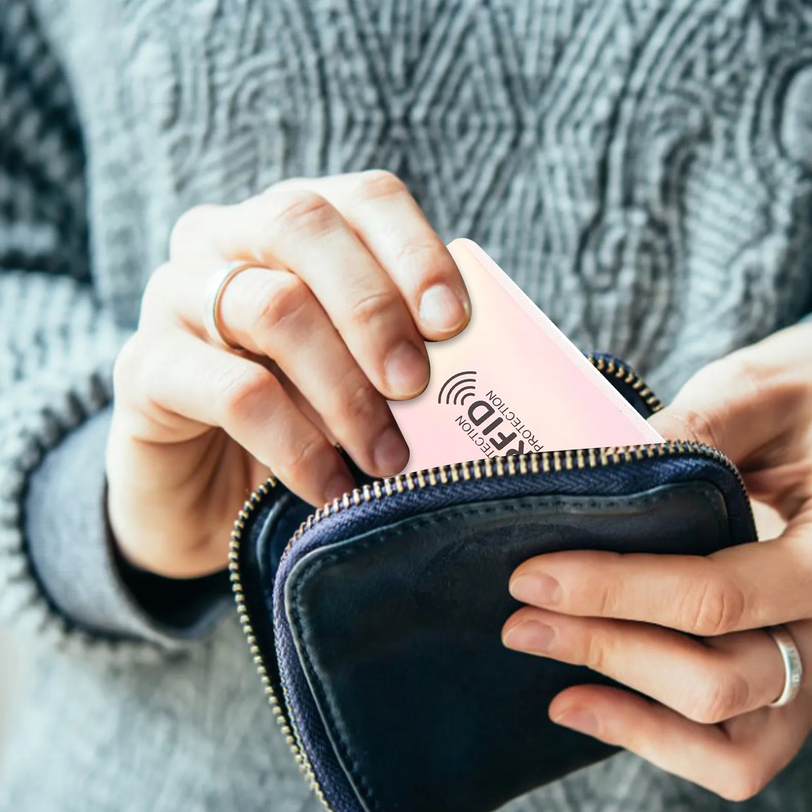 

10 шт. защитных чехлов для ID-карт, износостойкие многоразовые защитные чехлы для кредитных карт для деловых поездок, шопинга и многократного использования