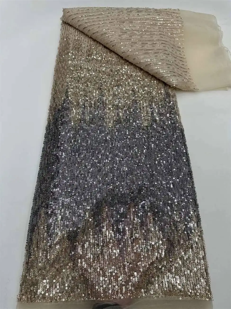 

Newly Designed Embroidered African Beaded Lace Fabric 2025 High Quality French Nigerian Groom Net Lace Fabric Party Dress