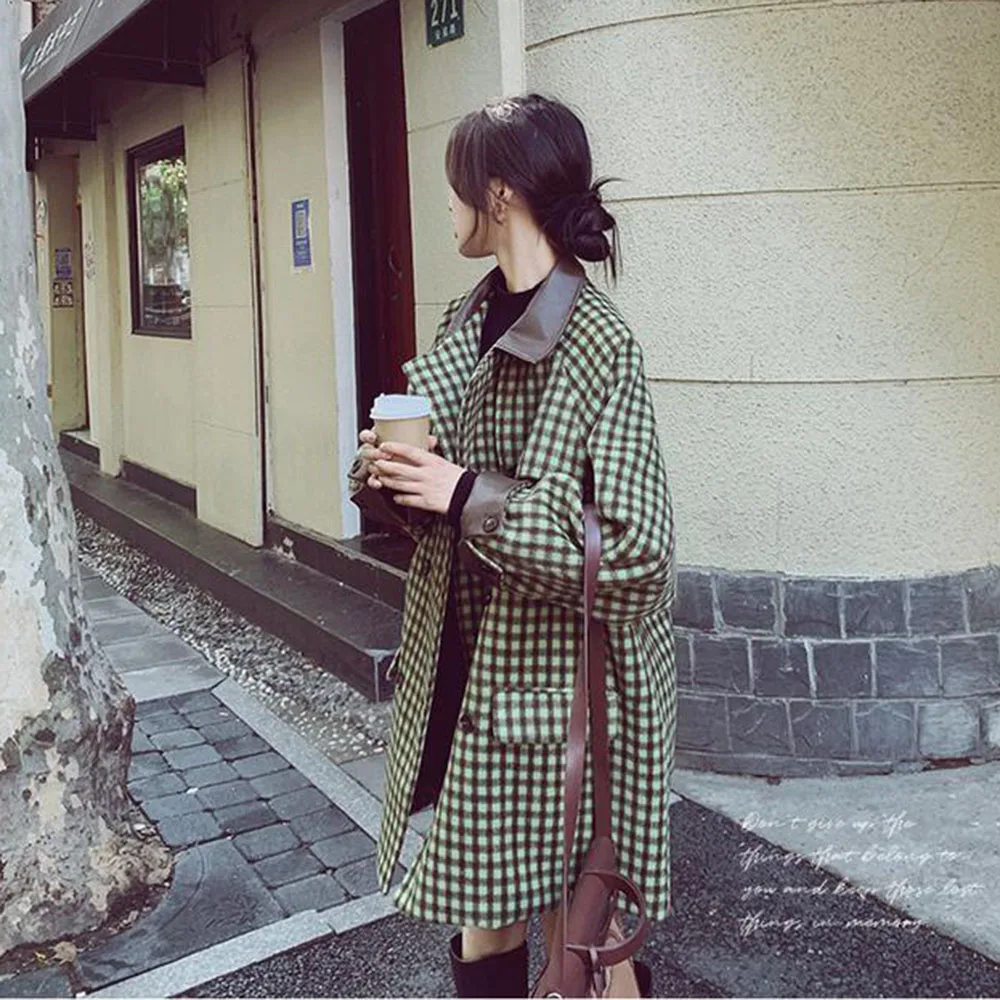 South Korea's Green Plaid Woolen Coat Women's New Temperament In Autumn And Winter Pu Leather Stitching Knee-High Woolen Coat .