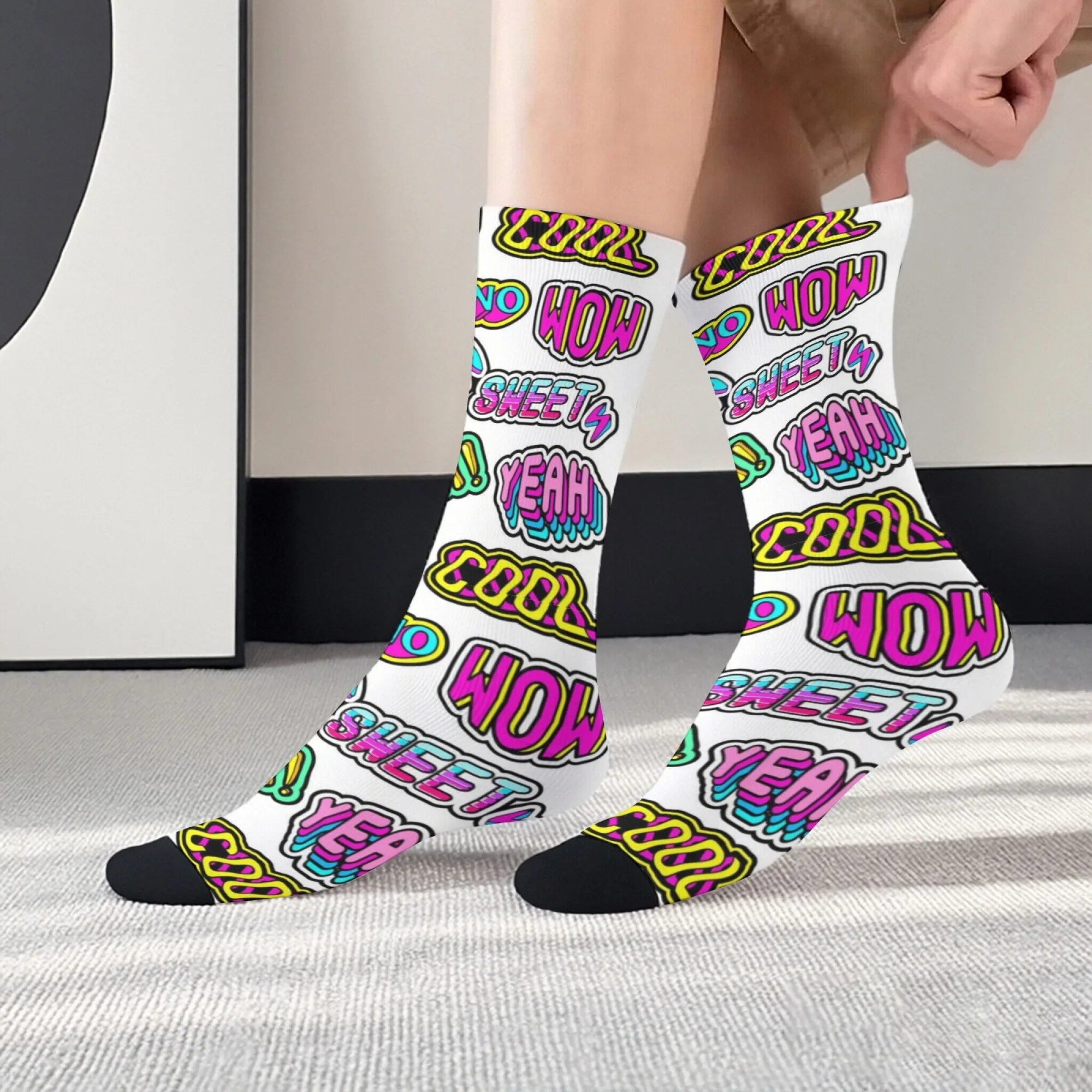 

Красочные забавные мужские носки до середины икры с мультяшным принтом, в стиле Harajuku, ретро-носки в игровом стиле, мягкие, нескользящие, влагоотводящие