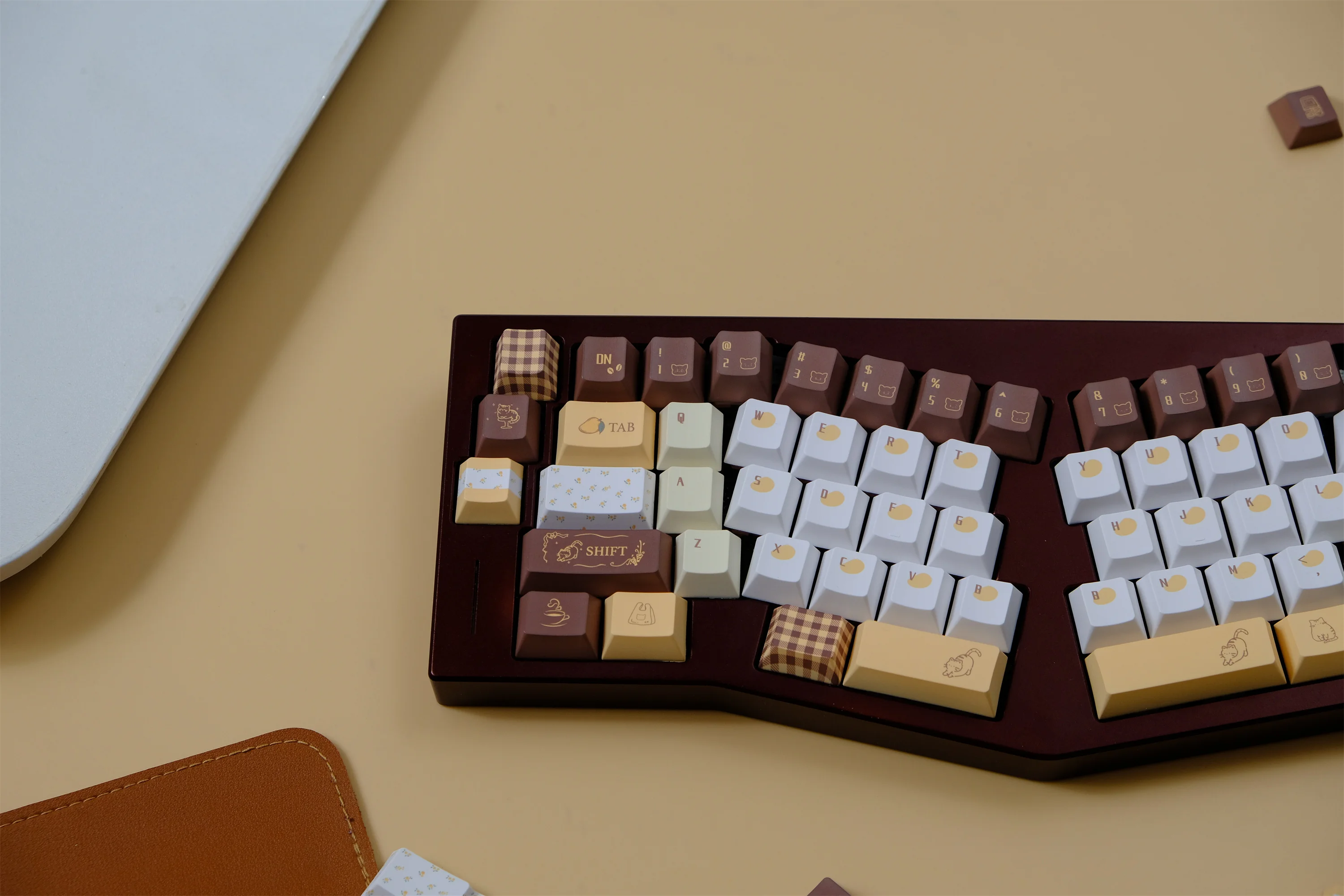 Keycaps Mango Latte 144 Tombol Bahan PBT Profil Cherry DYE-SUB Personalisasi Wooting Untuk Keyboard Mekanik CHERRY MX Switch