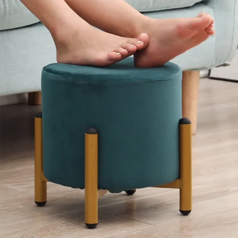 Living Room Foot Stool Portable Luxury Indoor Minimalist Creative Stool Wood Vintage Office Tabouret Salon Balcony Furniture