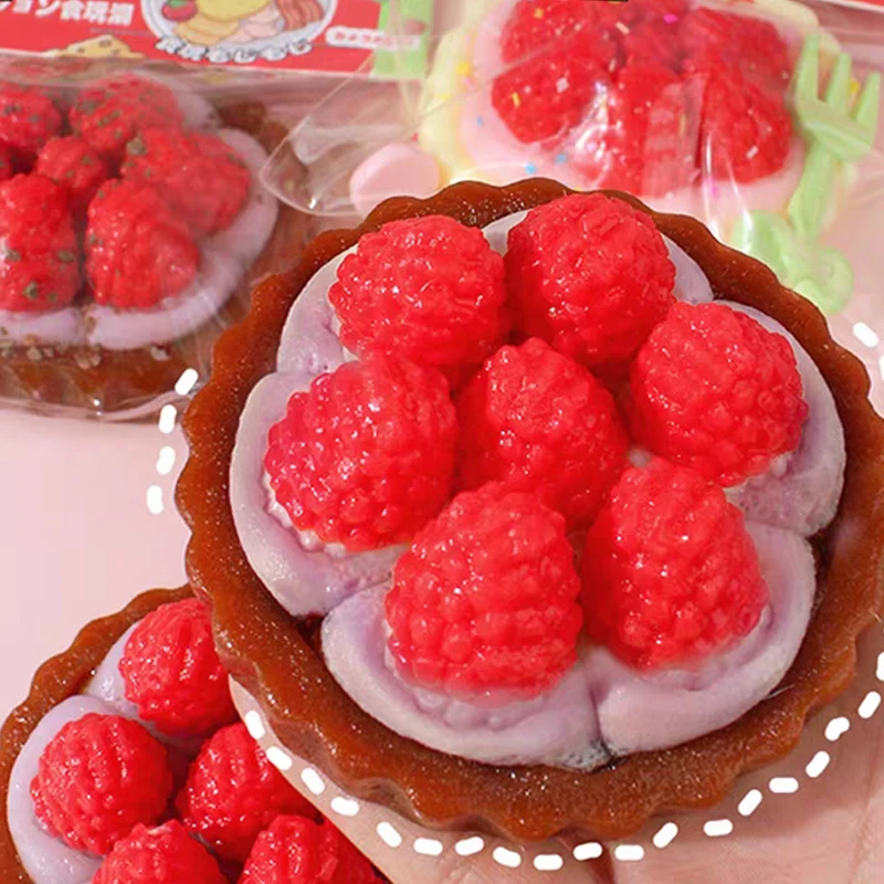 Torta di fragole Agitarsi Giocattolo Squishy Carino Antistress Decompressioni Vent Spremere Giocattolo Novità Regalo di compleanno per bambini