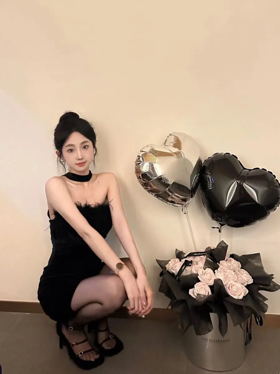 

Black Strapless Fringed Dress Women's Off Shoulder Hanging Neck One Shoulder Slim Fit Hip Hugging Short Skirt Mini Dress