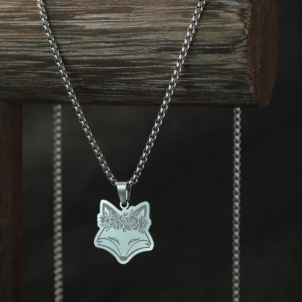 Women\'s Necklace Exquisite Fox Filigree Flower Stainless Steel Animal Pendant Chains Choker Necklace for Men Punk Jewelry