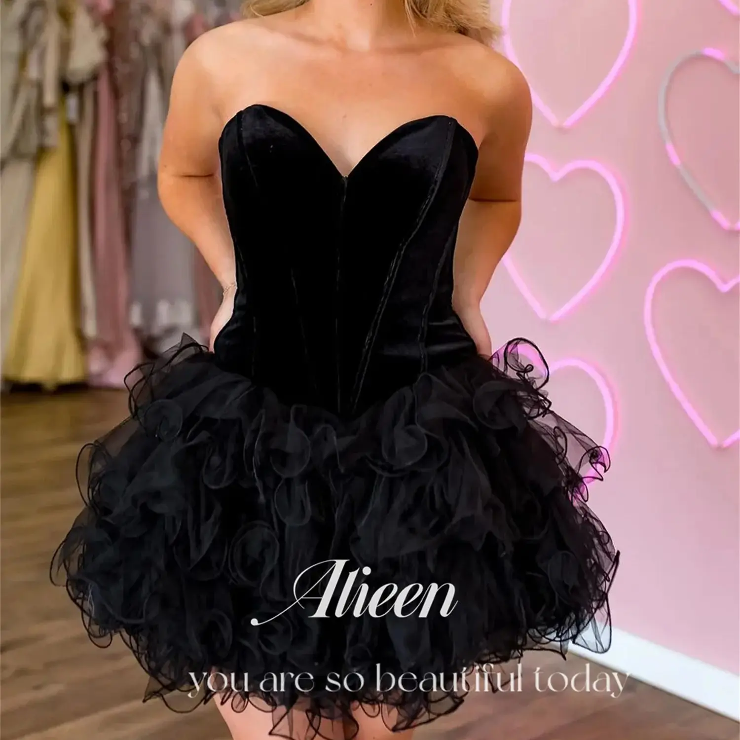 

Aileen Sweetheart Black Cocktail Tutu Evening Dress Elegant Gowns Dresses Gala Rhinestones Women Costumes Party Woman Prom Long