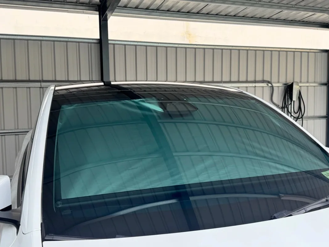 Electric automatic telescopic front sunshade, one-click lift and drop heat insulation sunshade