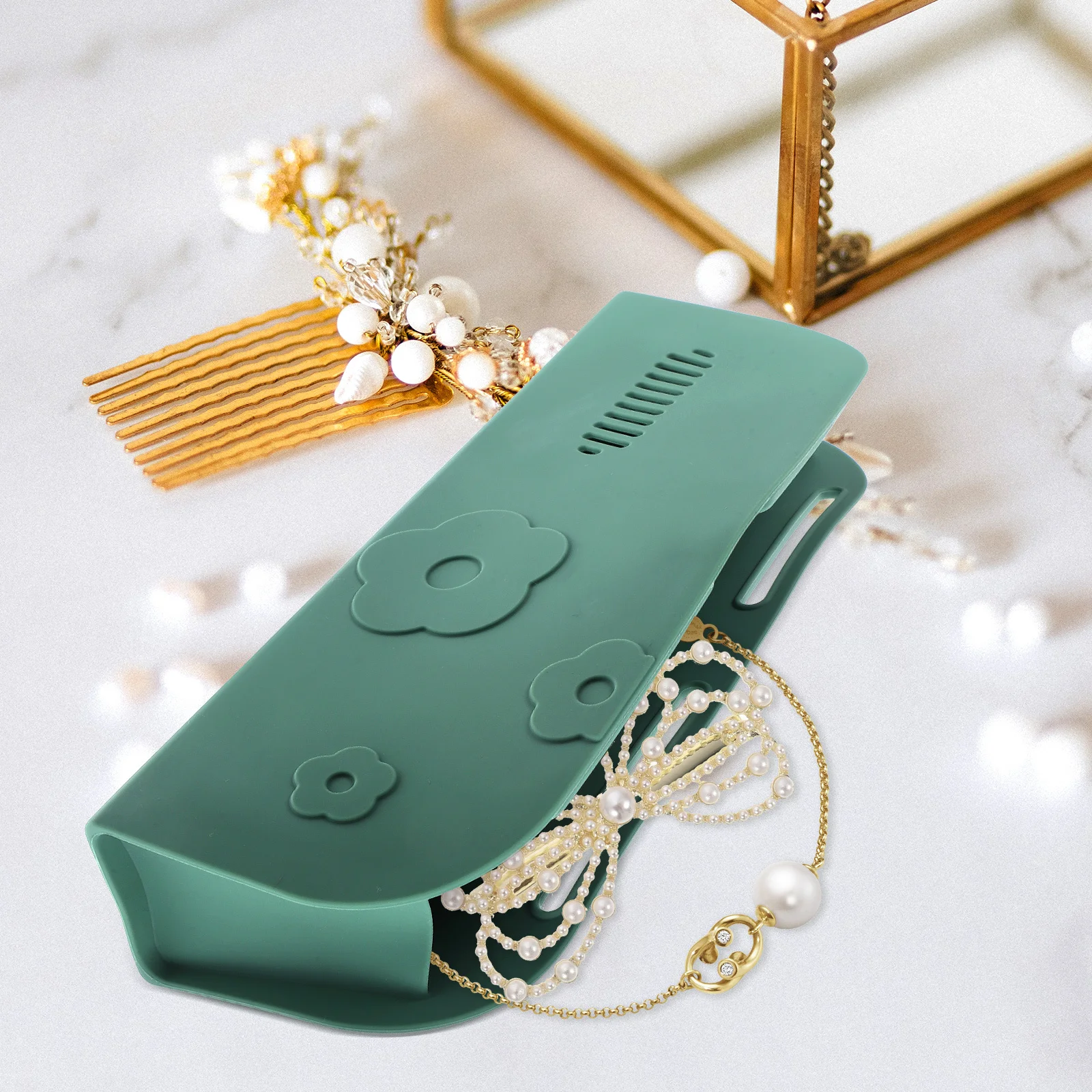 

Silicone Makeup Portable Bag Case Large Capacity Portable Organizer For Travel Jewelry Storage