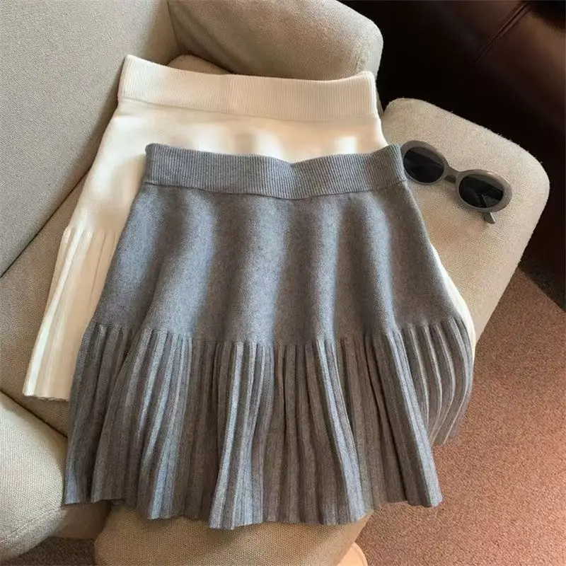 

Autumn/Winter Knitted Pleated Short Mini Skirt Women Casual Elastic High Waist Umbrella Skirt Schoolgirl 2025 New