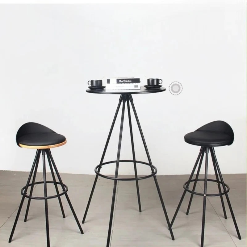 

Minimalist Wrought Iron High Stools for Home Bar Stylish Design Modern Scandinavian Luxury Bar Stools