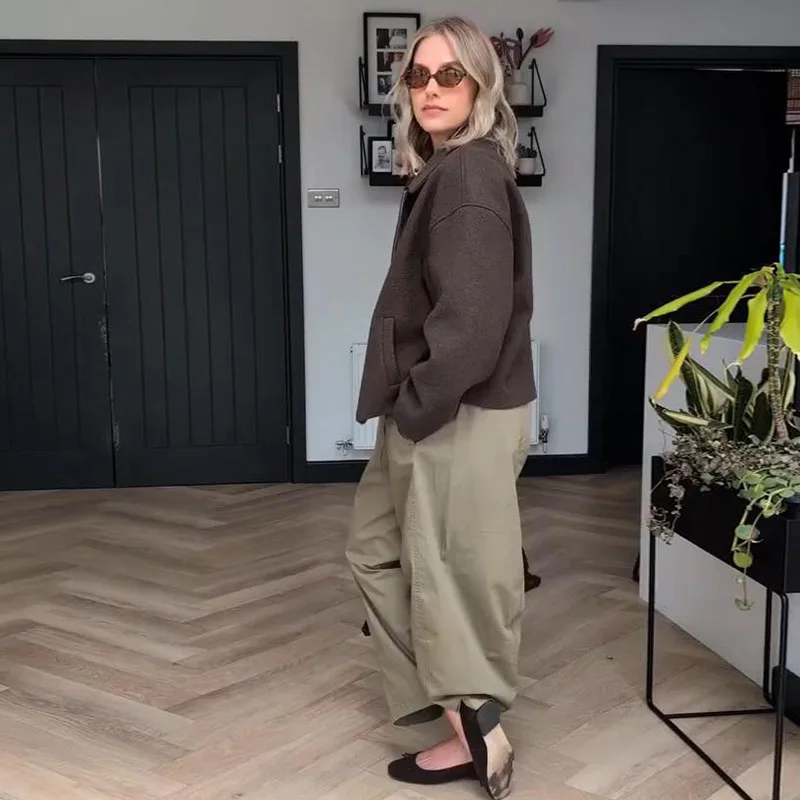 Übergroße Kurze Wolljacken für Damen mit Revers, Langen Ärmeln, Reißverschlusstaschen, Einfarbig, Locker Geschnitten, Schicke Herbst-Neuheiten Oberbekleidung – Detail 9
