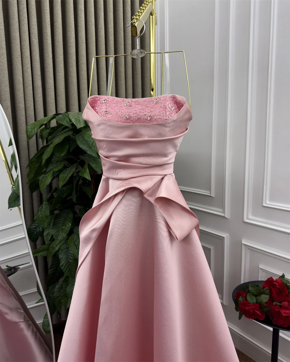 Customized Evening Dress Classic Satin Strapless Spaghetti Straps Sleeveless Prom Gowns Elegant A-Line Crystal Party Dresses
