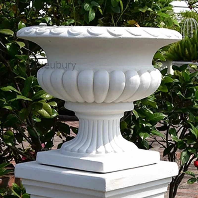 European Roman High-Foot Planter for Villa, Ornate Pedestal Urn for Greeting Pathway, Classic Decorative Pot for Entryway Garden
