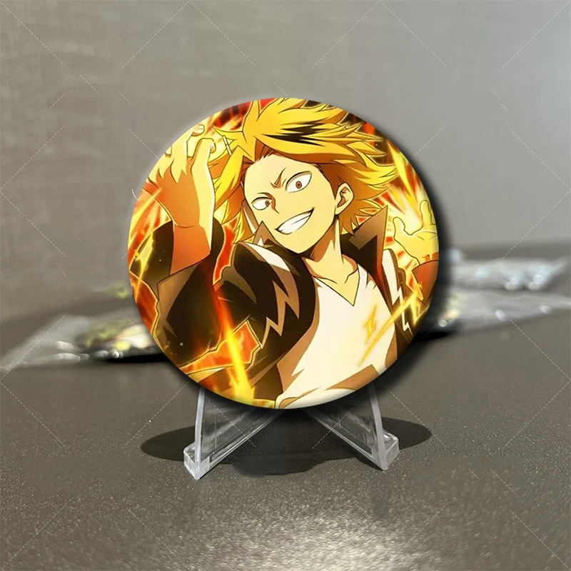 Pin de Anime Denki Kaminari 58mm Insignia - close-up view