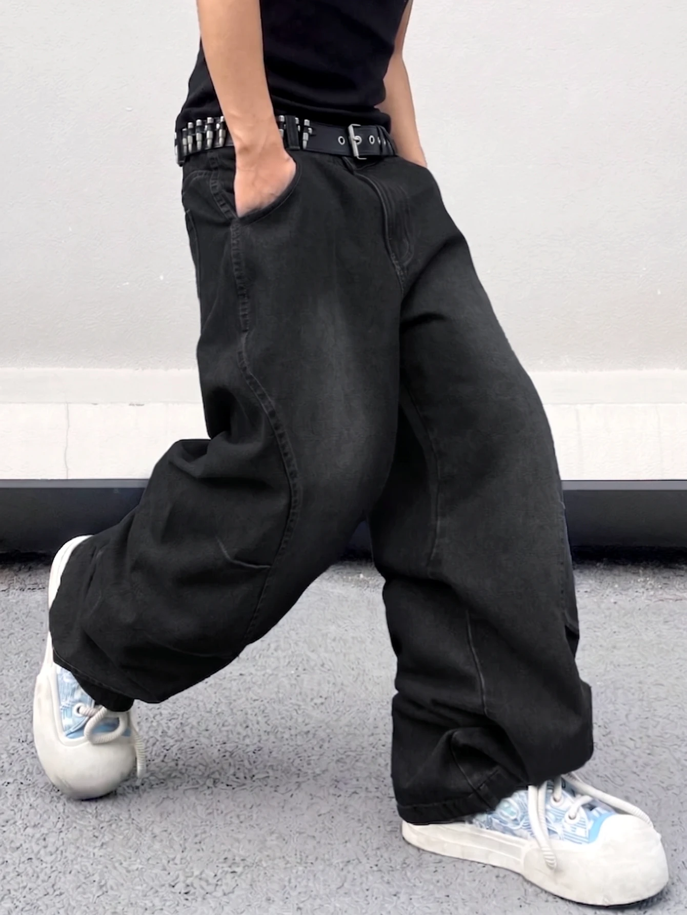 Men's Solid Black Washed Extra Wide-Leg Jeans, Streetwear Hip-Hop Style Floor-Length Straight Trousers with Heavy Drape