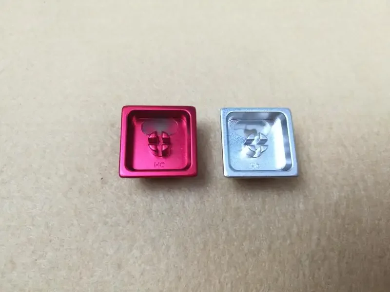 

Mechanical keyboard, transparent metal keycaps, original high-character keycaps ESC 87 104 personalized keycaps