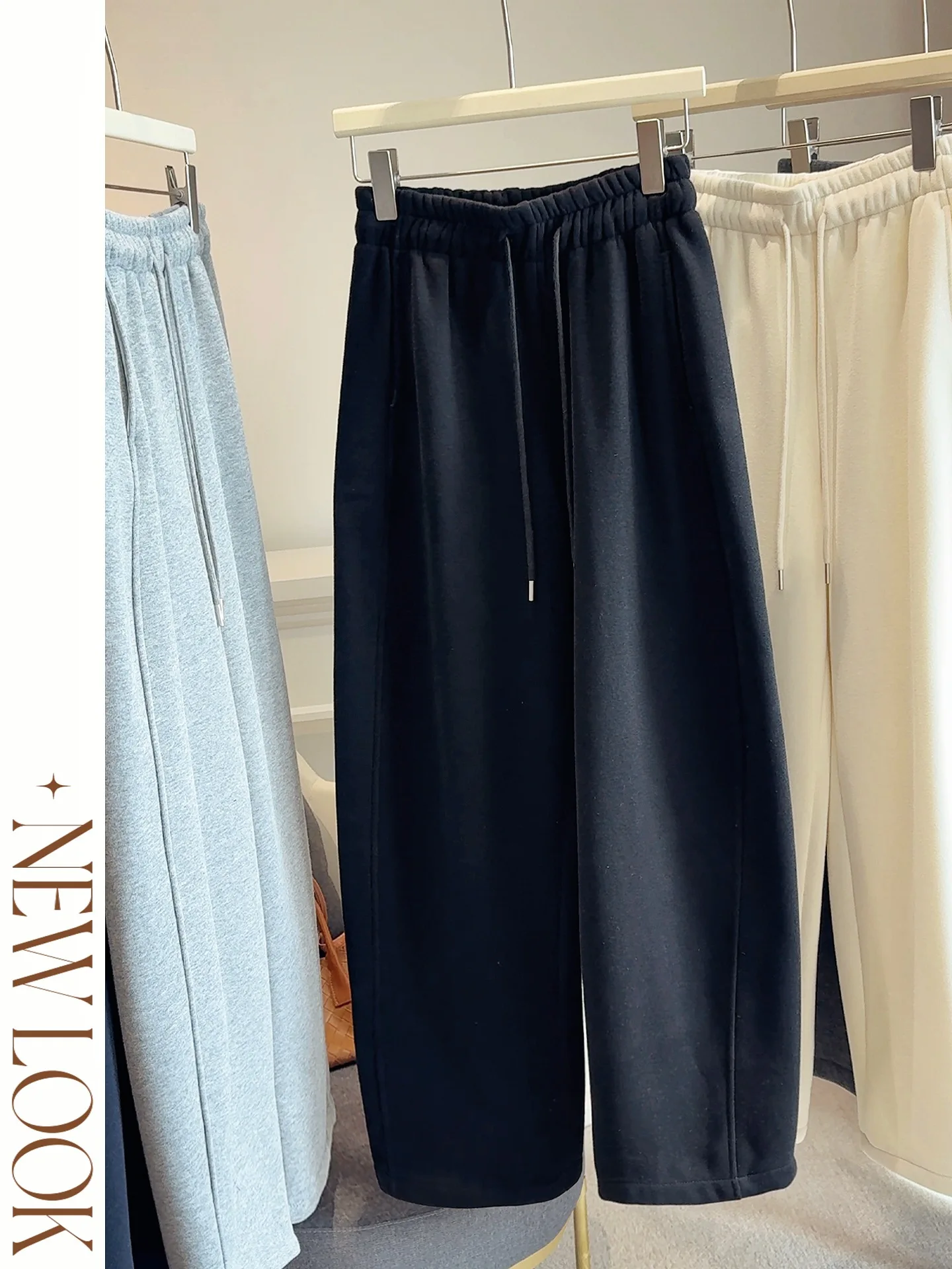 بنطلون رياضي سميك ودافئ للنساء لفصلي الخريف والشتاء، تصميم جديد بخصر مرتفع وساق واسعة مع مقاسات كبيرة