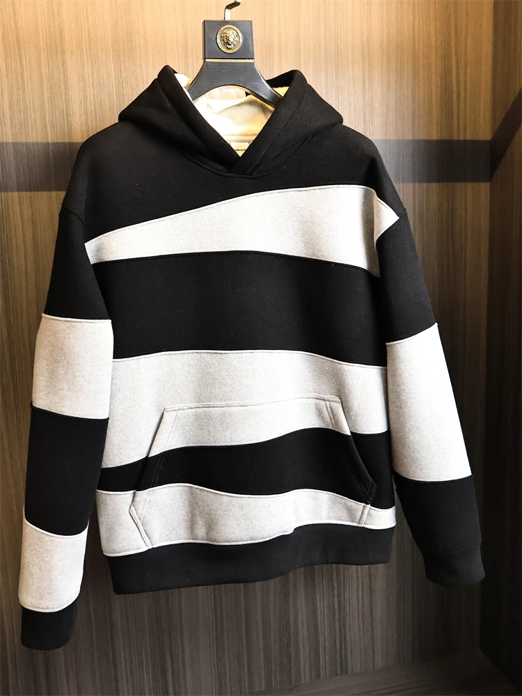 

Men's Loose Fit Hoodie Thickened Composite Particle Fleece Wide Stripe Casual Sweatshirt Fashion Urban Style Breathable Cotto...