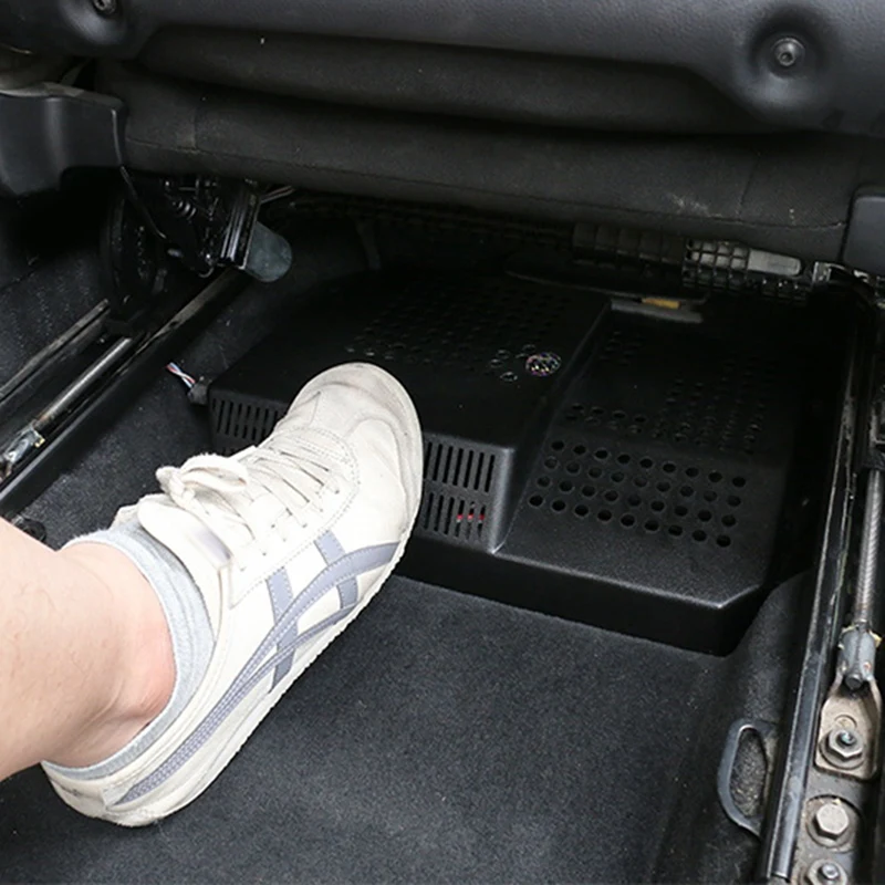 A024-For Volvo Xc60 Xc90 Car Power Amplifier Cover Seat Air Outlet Dust Cover Conditioner Vent Grille AC Heat Floor Cover