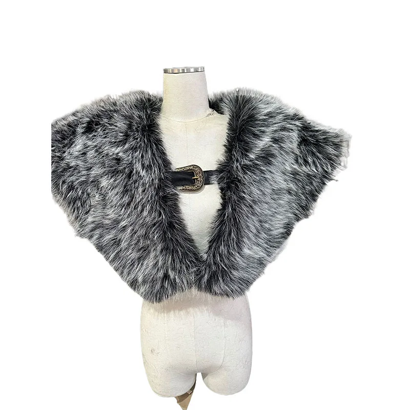 هالوين الفراء طوق الملابس الشتوية الملك المحارب عباءة الفايكنج شال فرو القرون الوسطى المحارب الفراء الاصطناعي عباءة تأثيري حلي