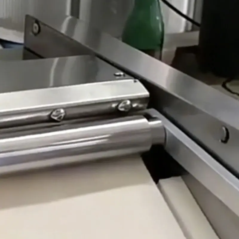 

Электрическая полностью автоматическая машина для формовки кренделей и круассанов для коммерческих кухонь (оборудование для выпечки)