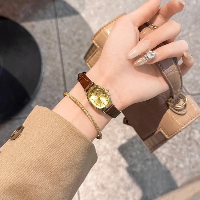 Classic trend women's watch light luxury elegant waterproof birthday gift quartz watch